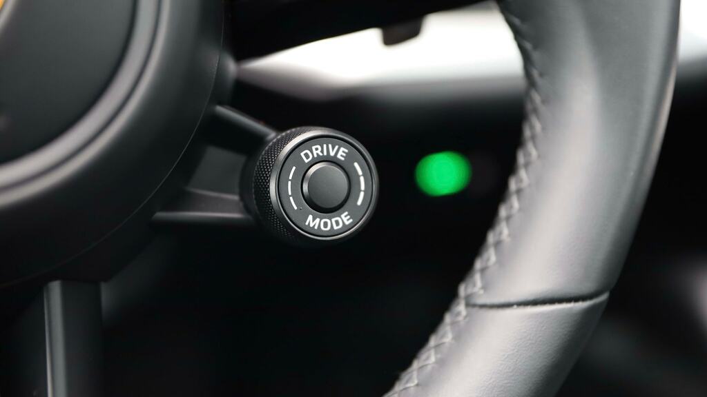 Porsche Cayenne Turbo E-hybrid Tiptronic S 5 Seat Black #16
