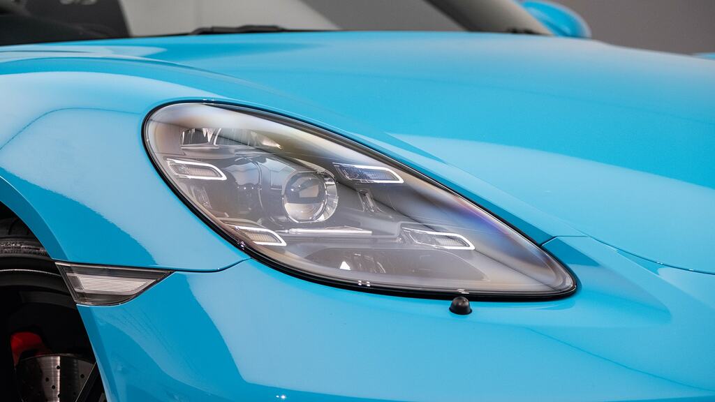 Porsche 718 Boxster 718 Boxster Gts Silver #26