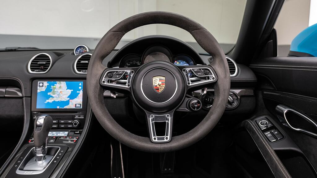 Porsche 718 Boxster 718 Boxster Gts Silver #23