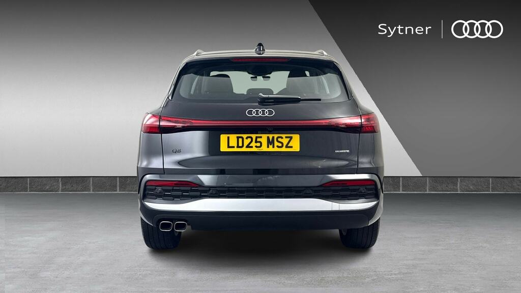 Audi Q5 2.0 Tdi Quattro Launch Edition S Tronic Black #8