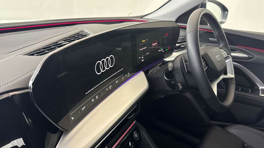 Audi Q5 2.0 Tdi Quattro Launch Edition S Tronic Black #12