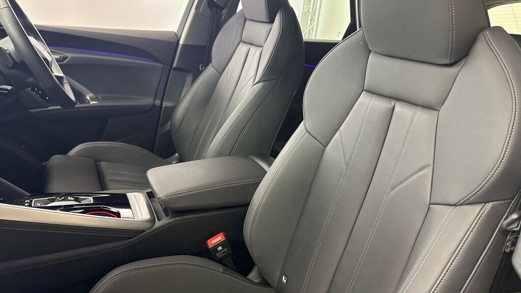 Audi Q5 2.0 Tdi Quattro Launch Edition S Tronic Black #15
