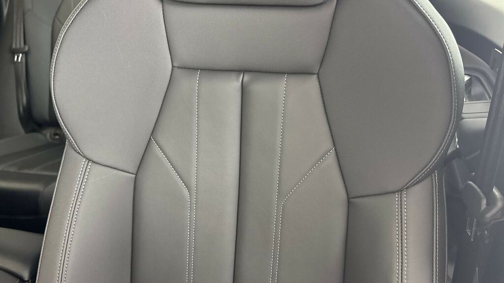 Audi Q5 2.0 Tdi Quattro Launch Edition S Tronic Black #9