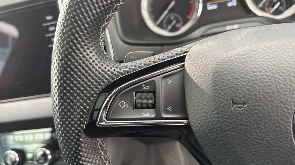 Skoda Karoq 1.0 Tsi Se Technology Blue #17