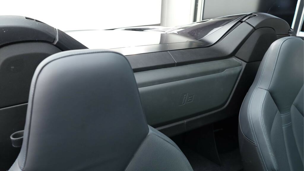 BMW i8 2dr Auto Grey #15
