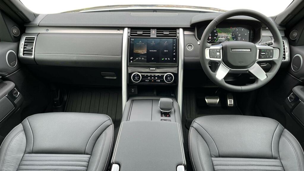 Land Rover Discovery 3.0 D350 Dynamic Se 2025 Black #9