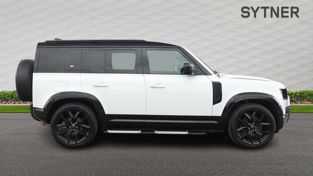 Land Rover Defender 110 3.0 D250 X-dynamic S 110 7 Seat White #4