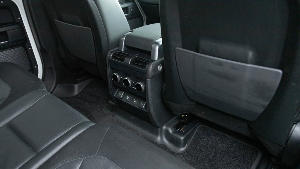 Land Rover Defender 110 3.0 D250 Xs Edition 110 Black #16