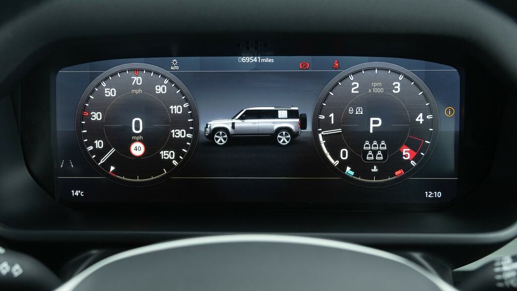 Land Rover Defender 110 3.0 D250 Xs Edition 110 Black #14
