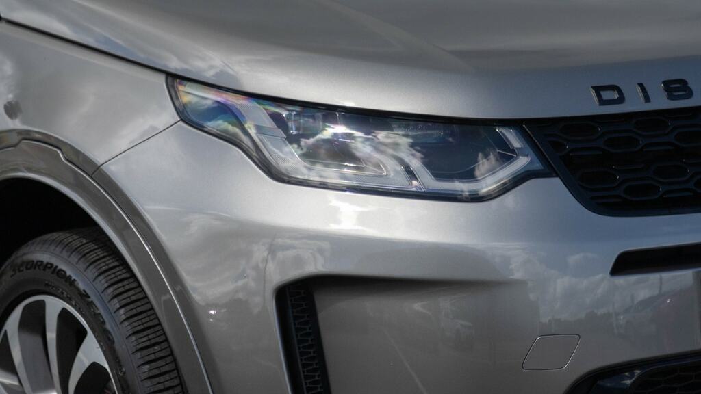 Land Rover Discovery Sport 2.0 D200 R-dynamic S Plus Black #17