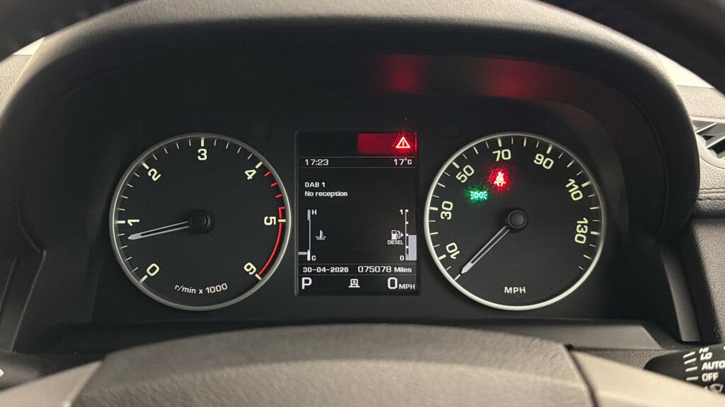 Land Rover Discovery Diesel Blue #16