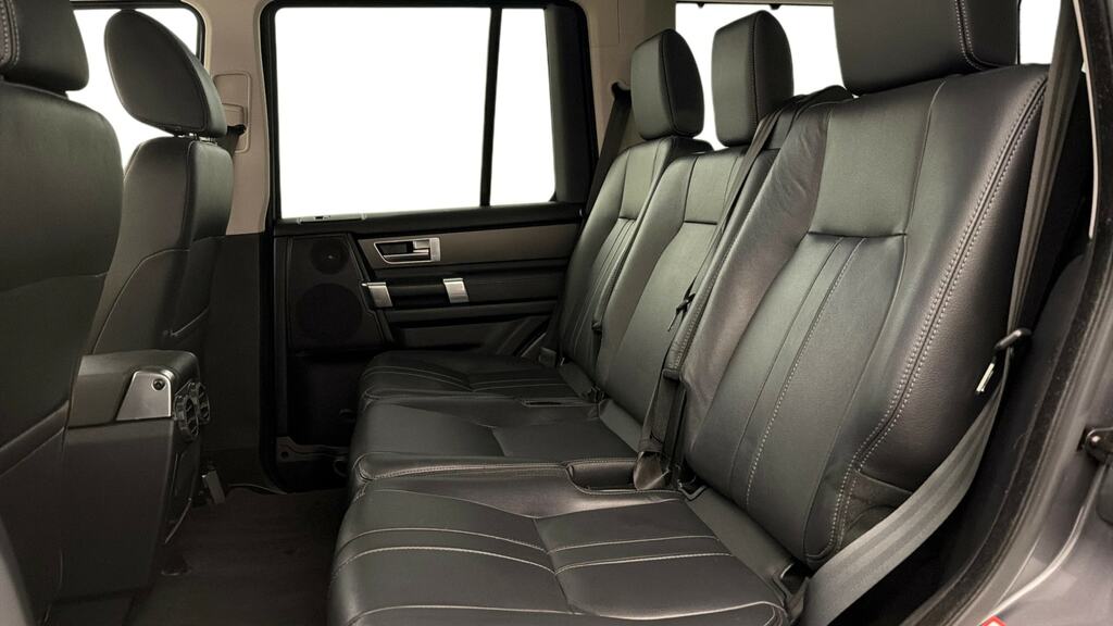 Land Rover Discovery 3.0 Sdv6 Graphite Grey #4