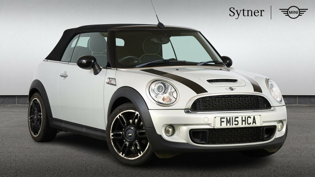 Mini Convertible 1.6 Cooper S Chili Pack White