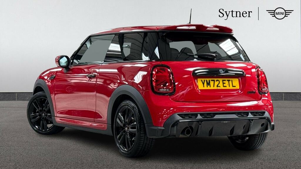 Mini Hatch 1.5 Cooper Sport Premium Plus YM72ETL Red #2