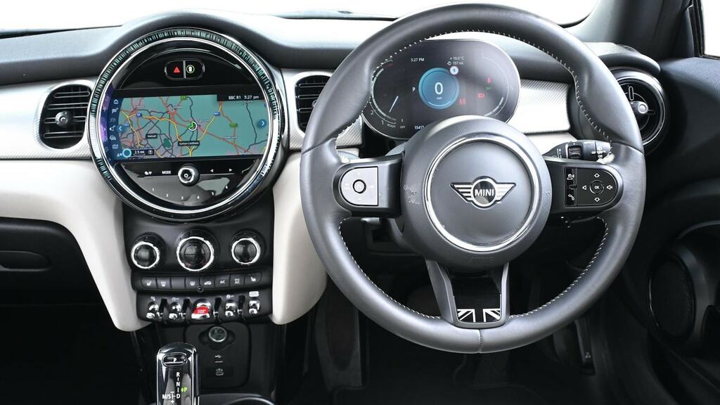 Mini Hatch 1.5 Cooper Exclusive Silver #5