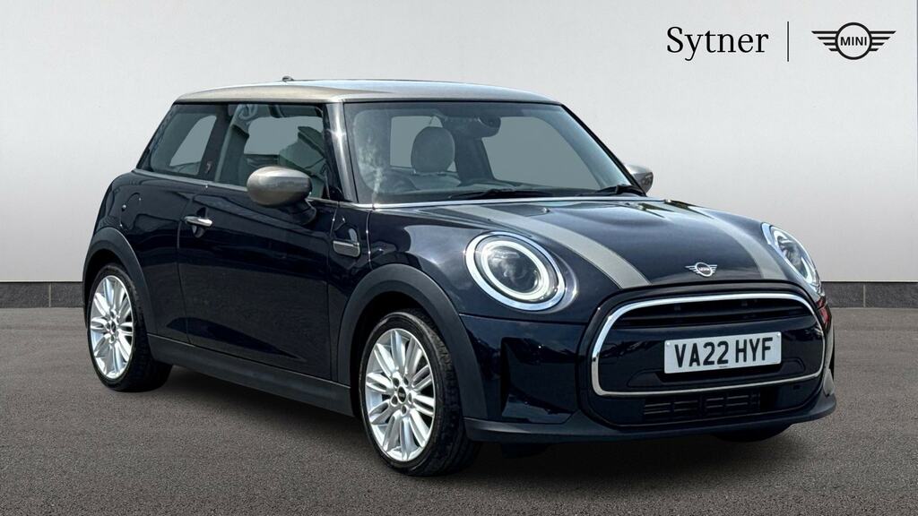 Mini Hatch 1.5 Cooper Exclusive Comfort Pack VA22HYF Black