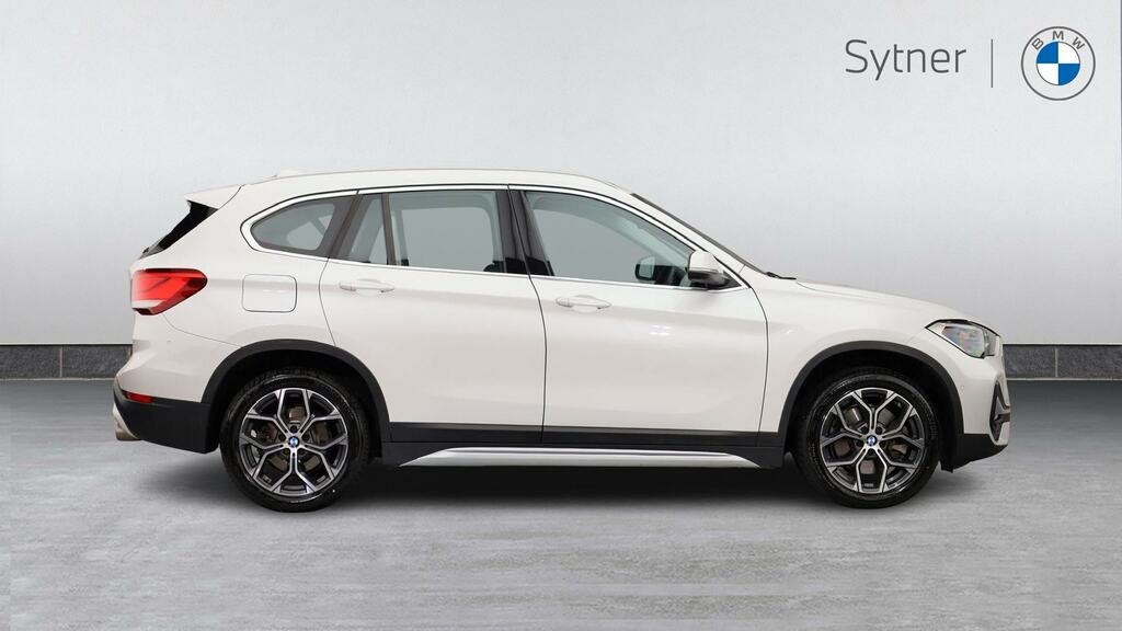 BMW X1 Xdrive 20I Xline Step SB70LAE White #3