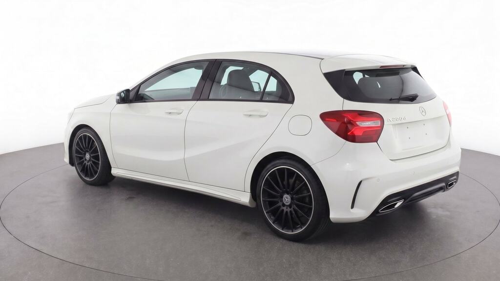 Mercedes-Benz A Class 2.0 A250 Amg Premium White #3