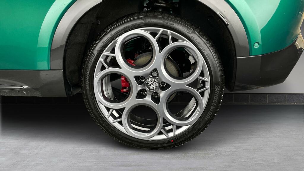 Alfa Romeo Tonale 1.5 Mhev Ti Green #26