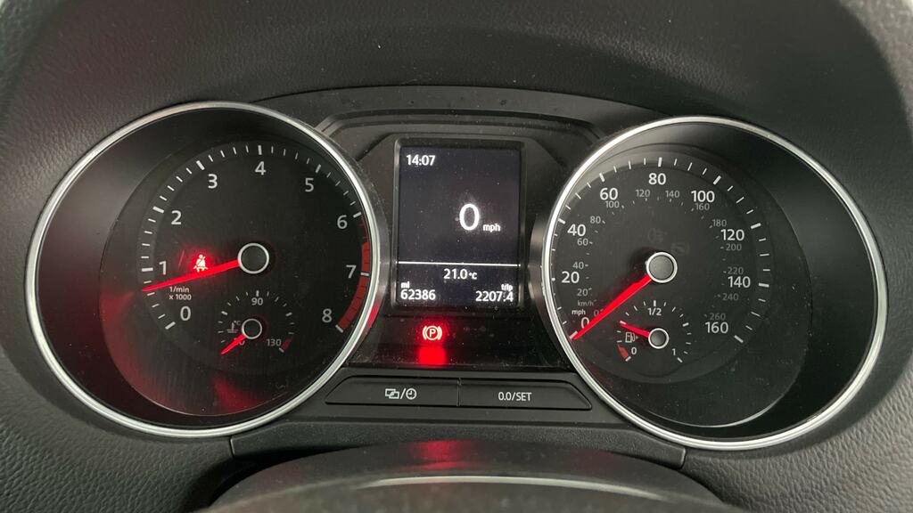 Volkswagen Polo Match Silver #13