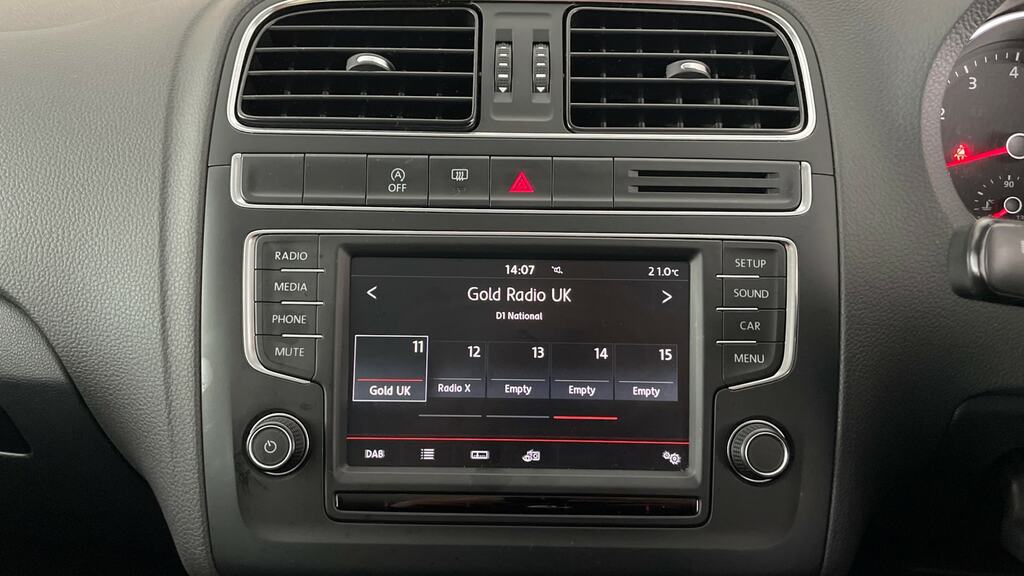 Volkswagen Polo Match Silver #20