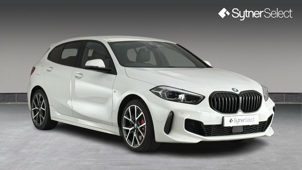 BMW 1 Series 128Ti Step White