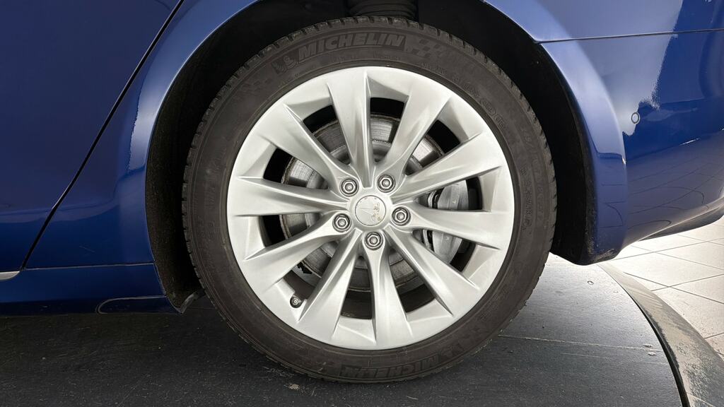 Tesla Model S 241Kw 75Kwh Dual Motor Blue #25