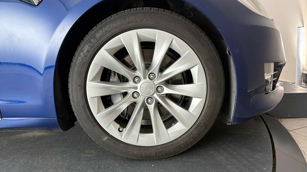 Tesla Model S 241Kw 75Kwh Dual Motor Blue #23