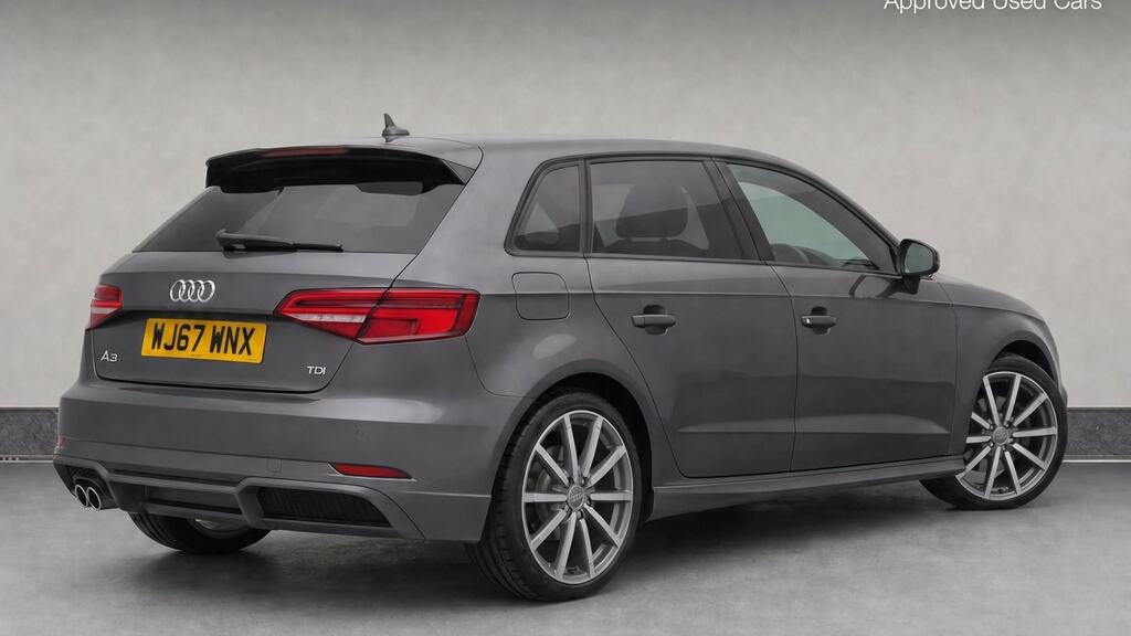 Audi A3 2.0 Tdi 184 Black Edition WJ67WNX Grey #4