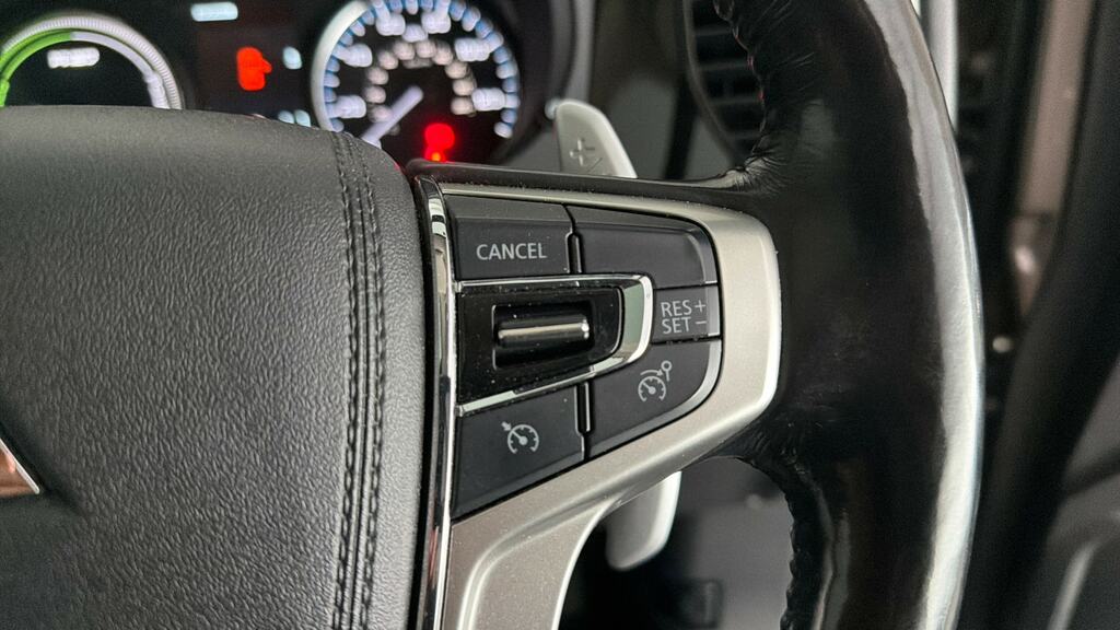Mitsubishi Outlander 2.2 Di-d Gx4 Grey #18
