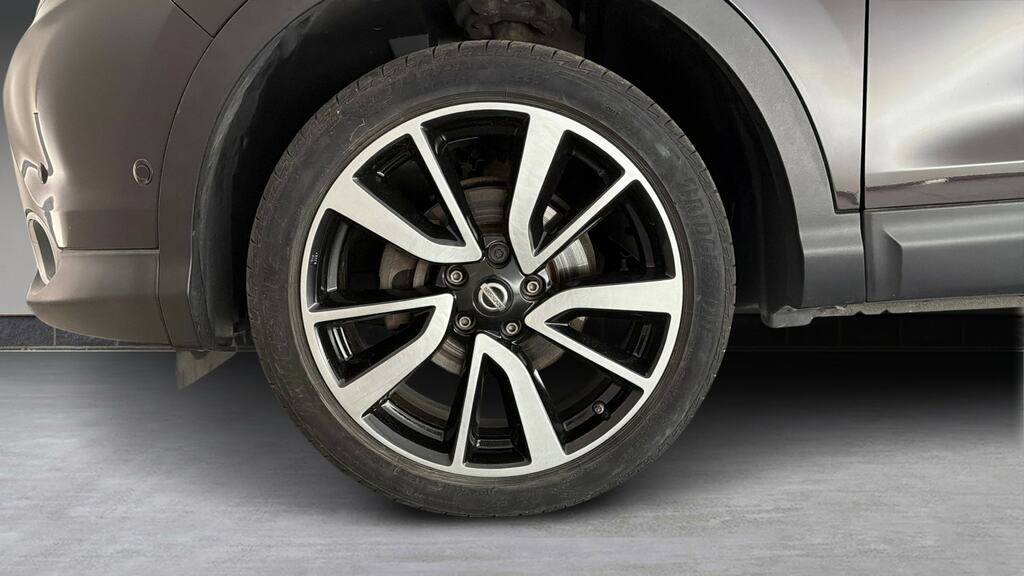 Nissan Qashqai Hatchback Blue #26