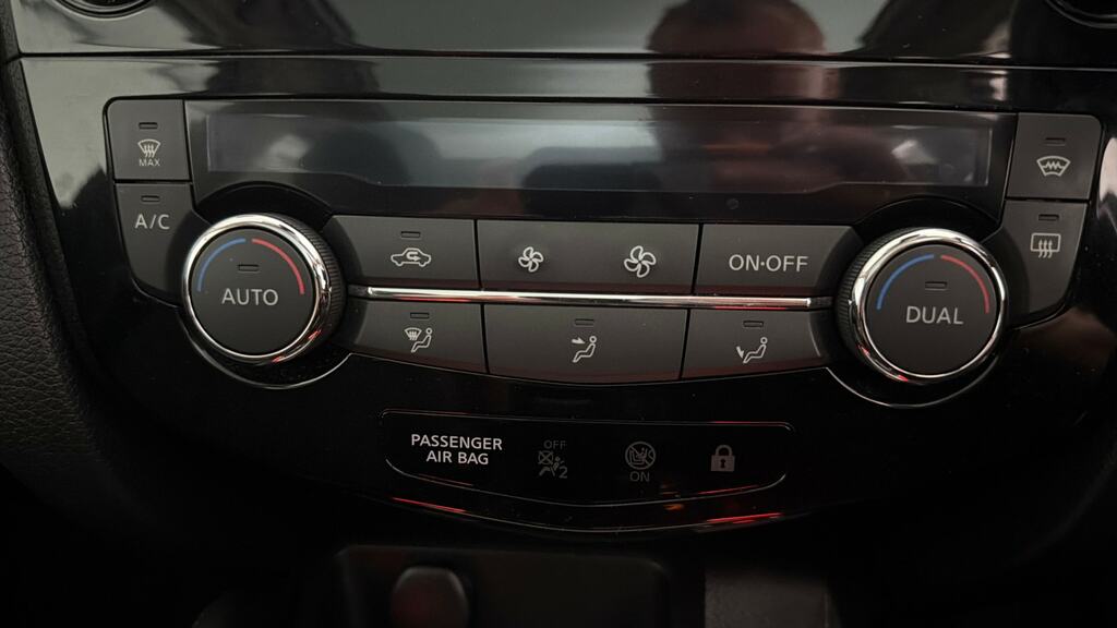 Nissan Qashqai Hatchback Blue #16