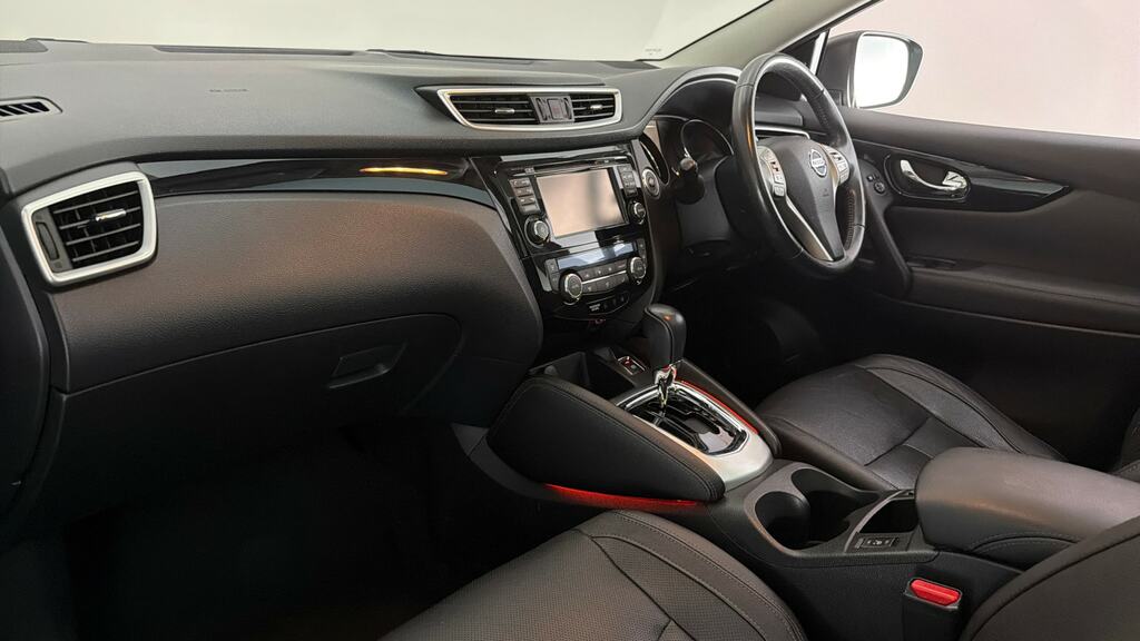 Nissan Qashqai Hatchback Blue #11