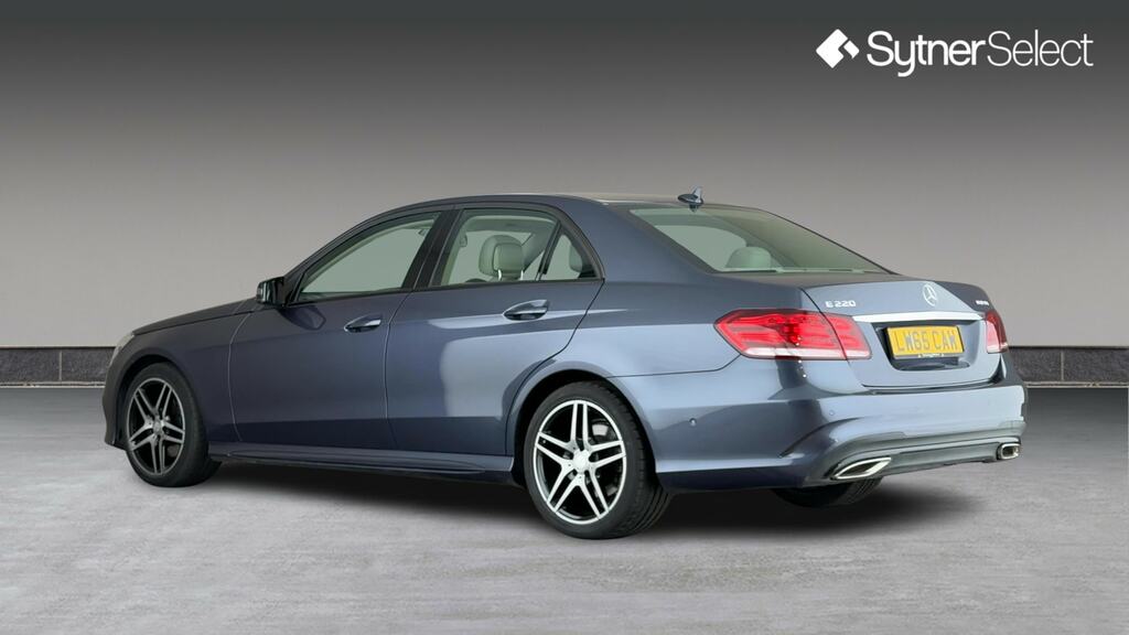 Mercedes-Benz E Class E220 Bluetec Amg Night Edition 7G-tronic Blue #2
