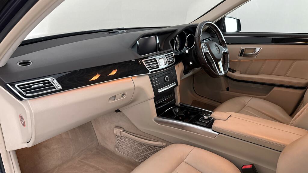 Mercedes-Benz E Class E350 Bluetec Amg Line 9G-tronic White #11