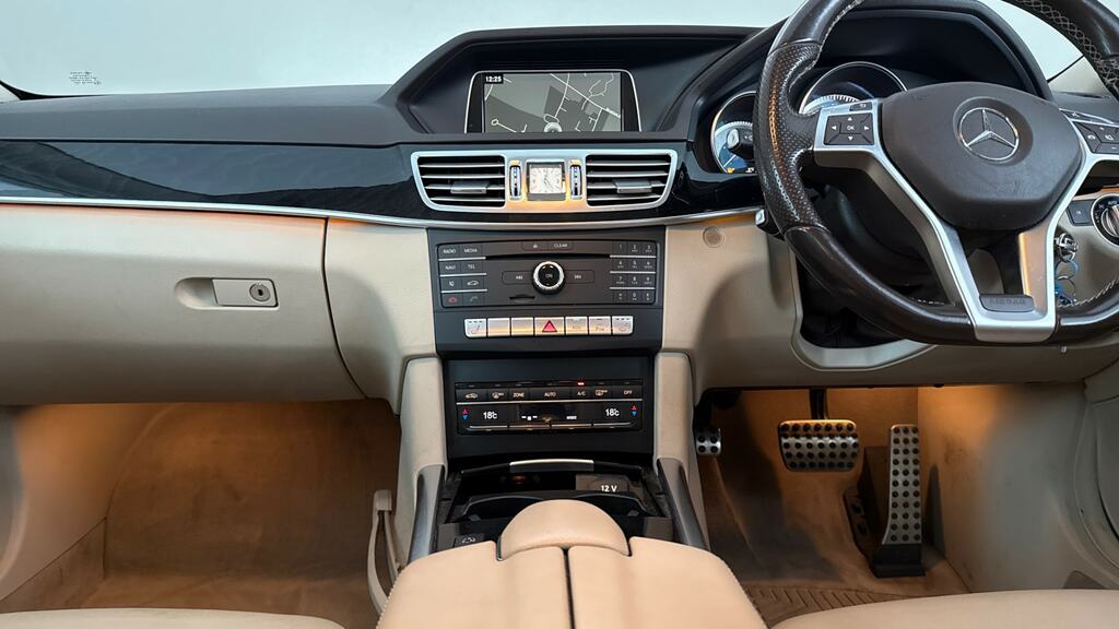Mercedes-Benz E Class E350 Bluetec Amg Line 9G-tronic White #7
