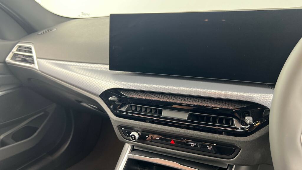 BMW 3 Series 320I M Sport Step Black #8
