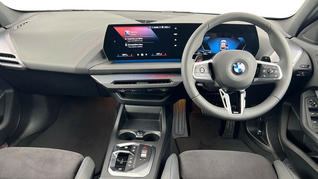 BMW 1 Series 120 M Sport Step #4