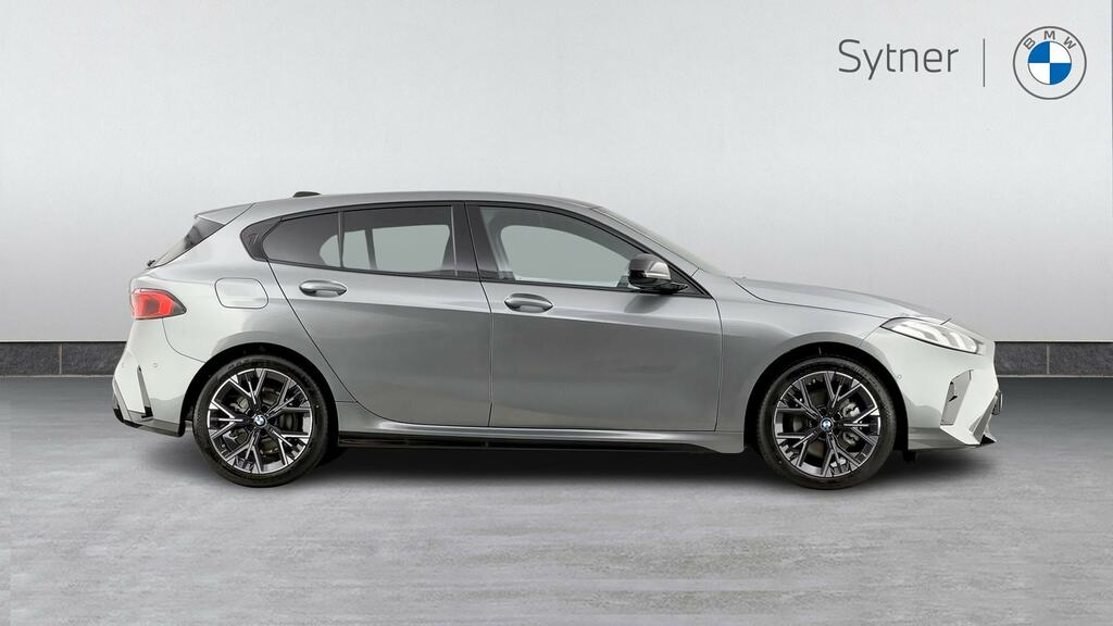 BMW 1 Series 120 M Sport Step #3