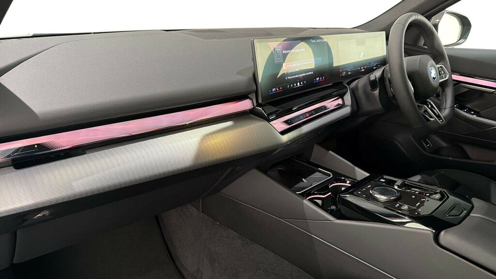 BMW 5 Series 550E Xdrive M Sport Tech Plus Blue #7