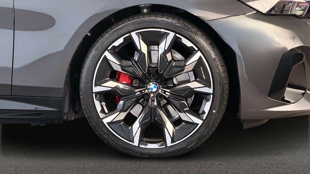 BMW 5 Series 550E Xdrive M Sport Tech Plus Blue #14