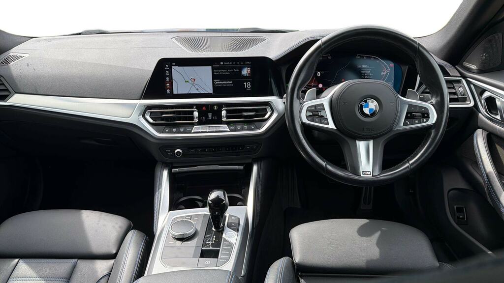 BMW 4 Series Gran Coupe M440i Xdrive Mht Step Blue #4