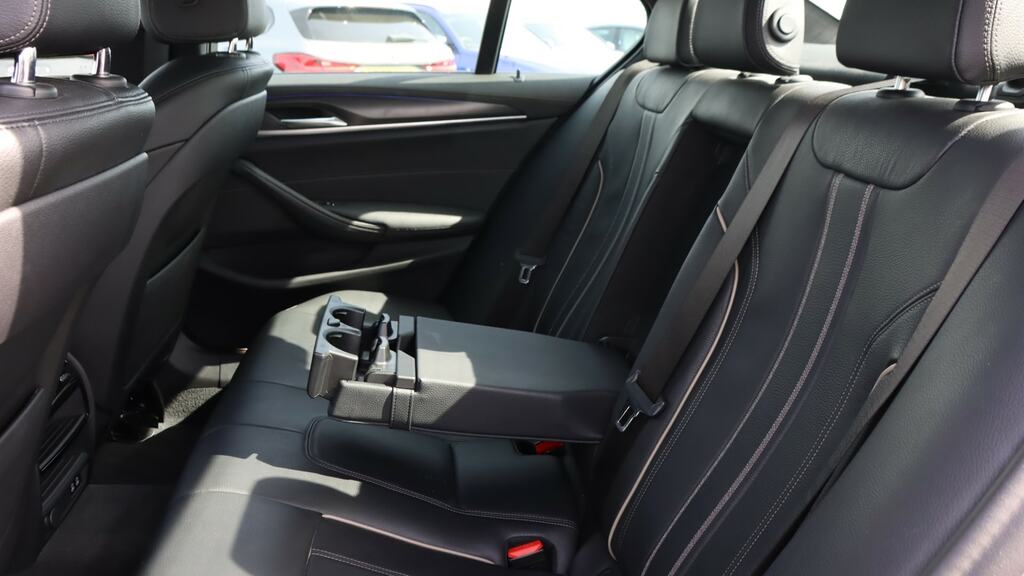 BMW 5 Series M Sport Black #31
