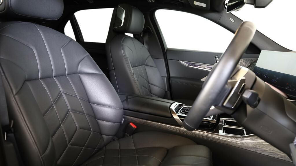 BMW 7 Series M760e Xdrive Grey #10