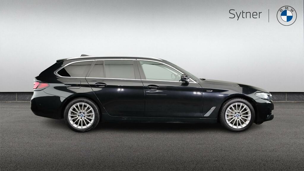BMW 5 Series 530E Se Black #3