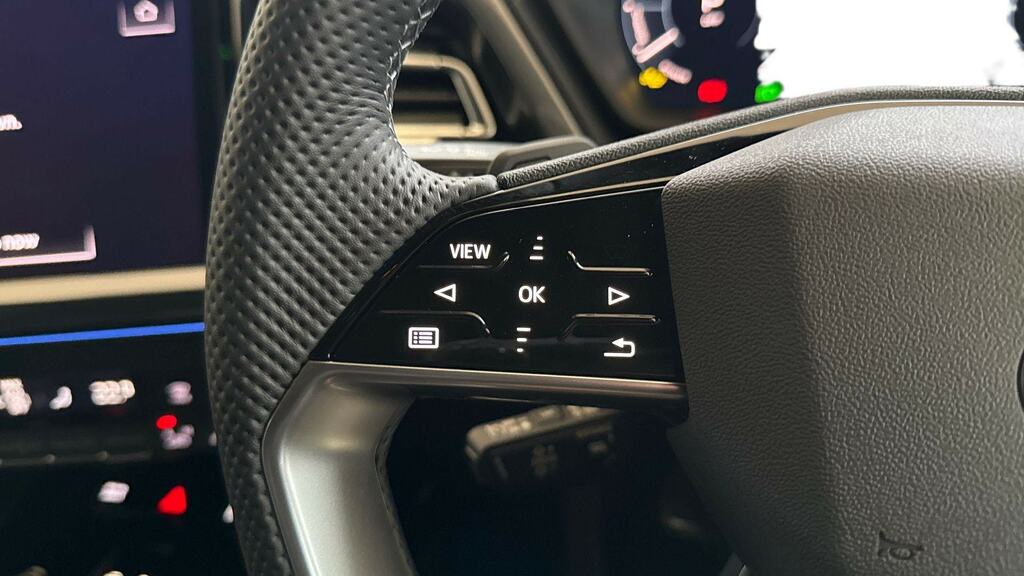 Audi Q4 E Tron 210Kw 45 82Kwh Black Edition Black #17