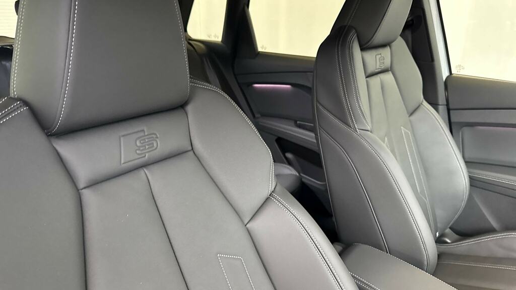Audi Q4 E Tron 210Kw 45 82Kwh Black Edition Black #15