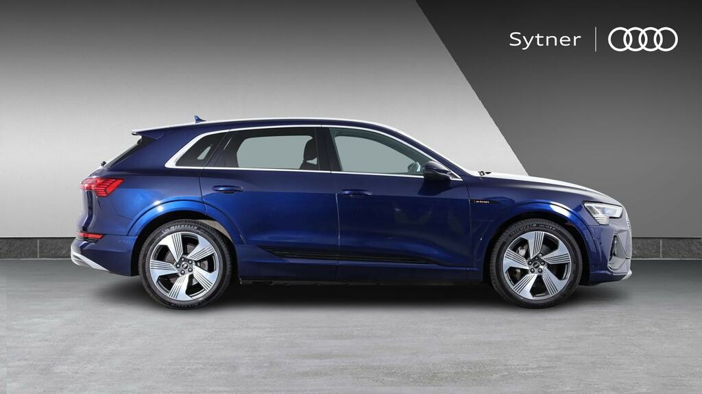 Audi E-tron 300Kw 55 Quattro 95Kwh S Line Blue #4