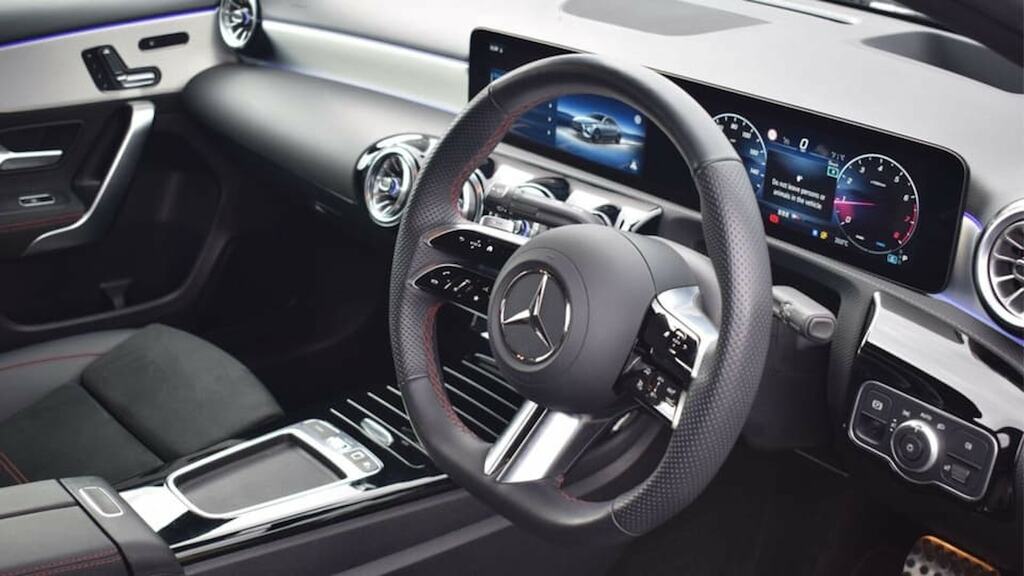 Mercedes-Benz A Class A200 Amg Line Premium Plus Black #3