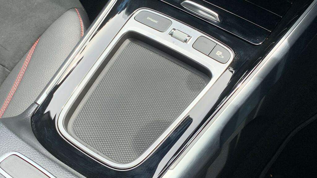 Mercedes-Benz GLB Class 200 Amg Line Executive 7G-tronic Black #24